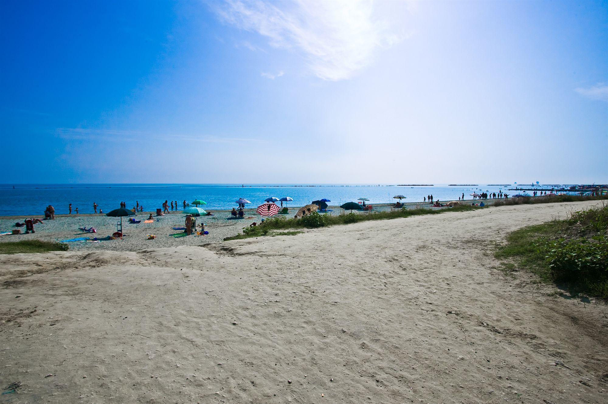 Residence Hotel Le Dune Lido Adriano Exterior foto